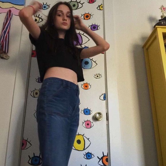 Meet your Posher, Tess - Picture 1 of 1